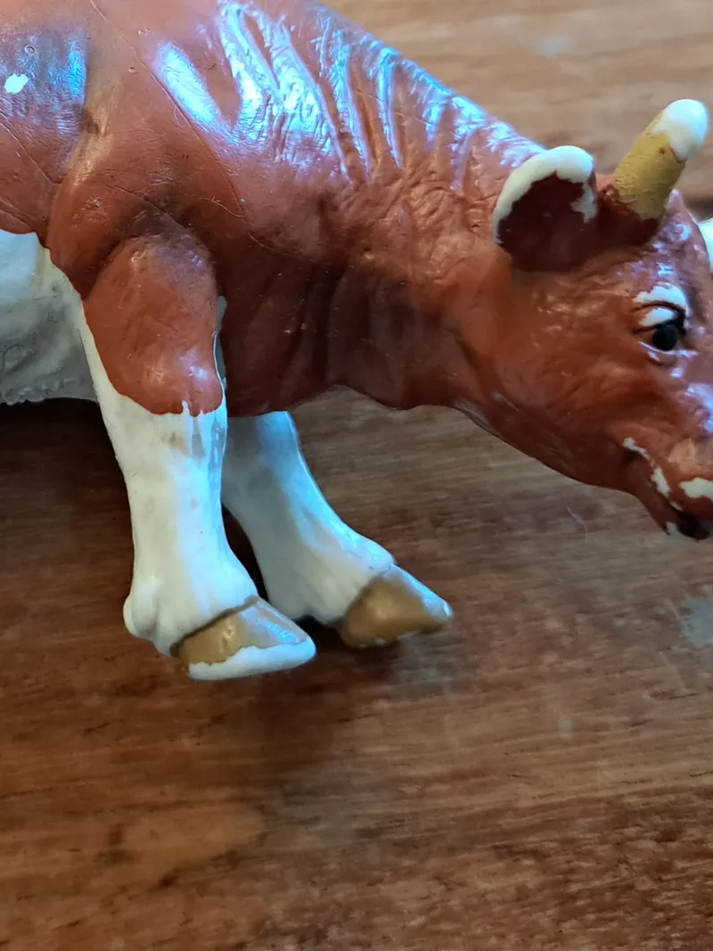 Bullyland Kuh braun-weiß gefleckt Spielfigur handbemalt Made in Germany 3