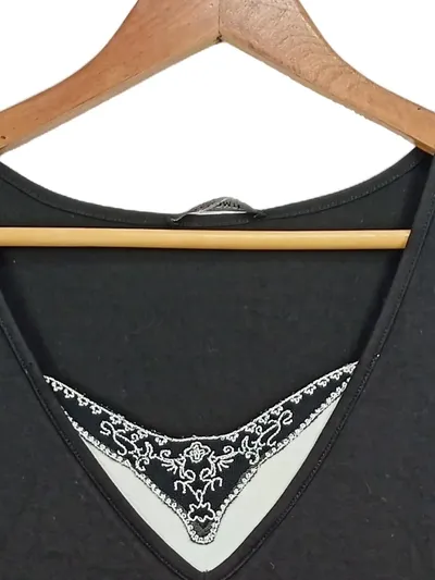 Lecomte Damen T-Shirt Gr. 38/M Schwarz mit Spitze Rüschen Schleife