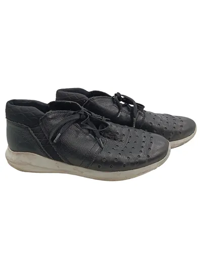 Tamaris Active Damen Sneaker Low Gr. 38 Schwarz Leder Lochmuster