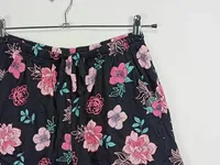 ElleNor Damen Shorts Gr. 36 Casual Mehrfarbig Blumenmuster Sommer 2