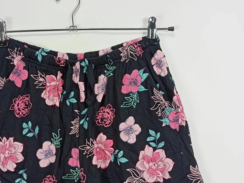 ElleNor Damen Shorts Gr. 36 Casual Mehrfarbig Blumenmuster Sommer 2