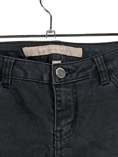 Broadway Damen Capri Jeans Straight Leg Schwarz Gr. M