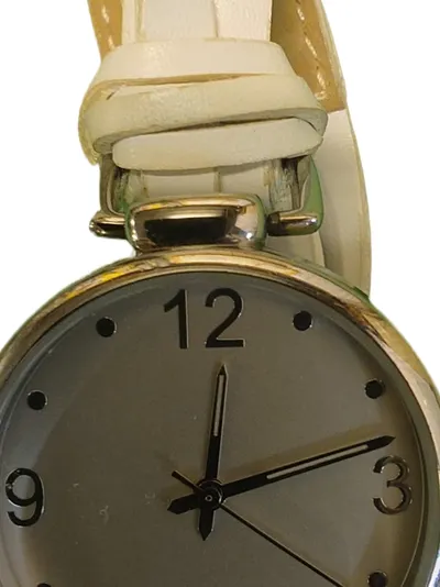 Bijou Brigitte Damenuhr Damen Armbanduhr Weiß Leder Feminin