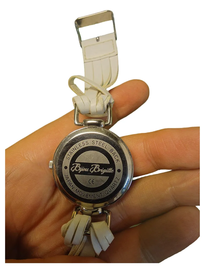 Bijou Brigitte Damenuhr Damen Armbanduhr Weiß Leder Feminin 3