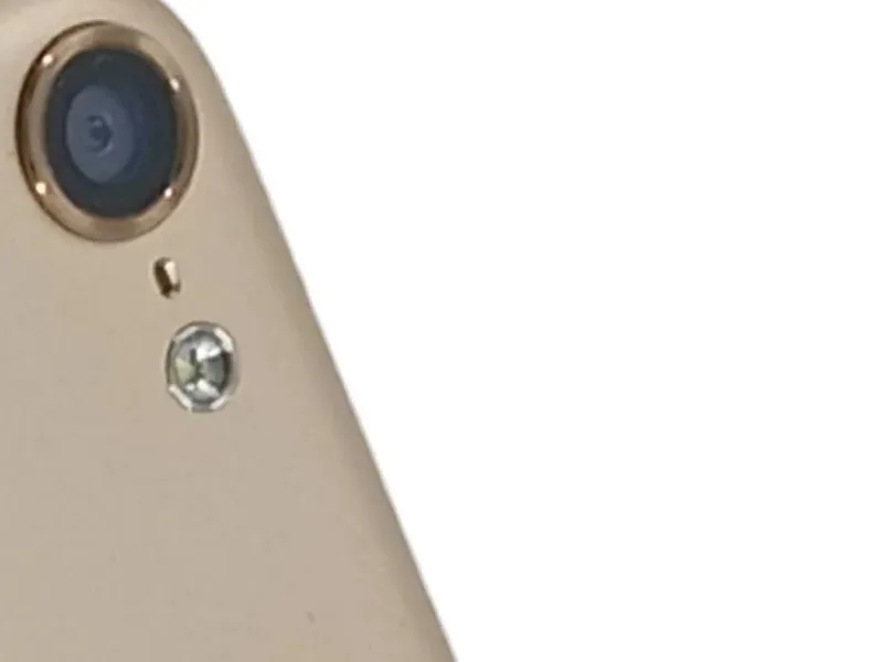 Apple iPod Touch A2178 MP3 Player Gold 2