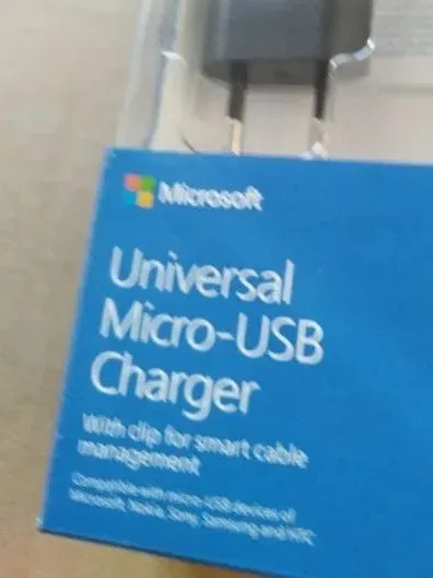 Microsoft Universal Micro-USB Ladegerät Netzteil Schwarz
