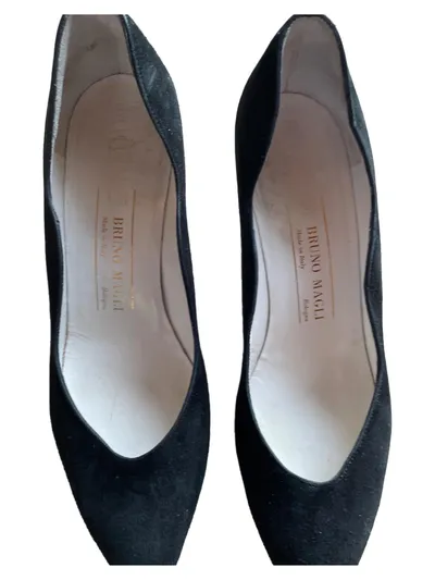 Bruno Magli Damen Pumps Gr. 38 Schwarz Elegant Wildleder