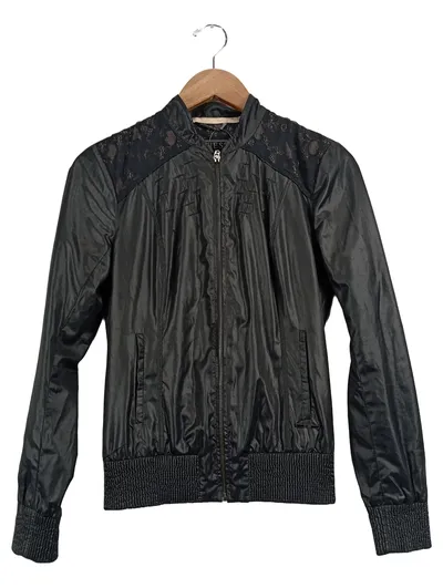 GUESS Damen Bomberjacke Gr. 32/XXS Schwarz Casual mit Spitze