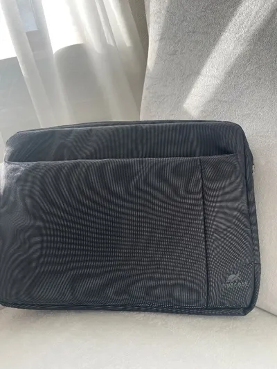 RIVACASE Laptoptasche Grau Praktisch Business 37x27cm Laptop Tasche