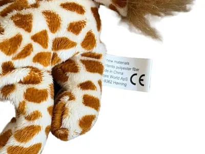 Petjes World Kuscheltier Giraffe Naturbezogen Mehrfarbig 16 cm