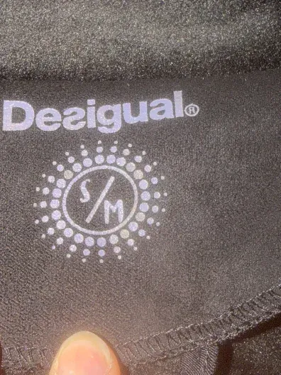 Desigual Damen Sweatjacke Gr. S/M Schwarz Velours Stickerei Reißverschluss 6