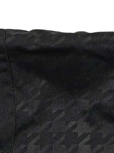 Dakine Umhängetasche Damen Schwarz Casual Messenger Bag mit pinker Stickerei