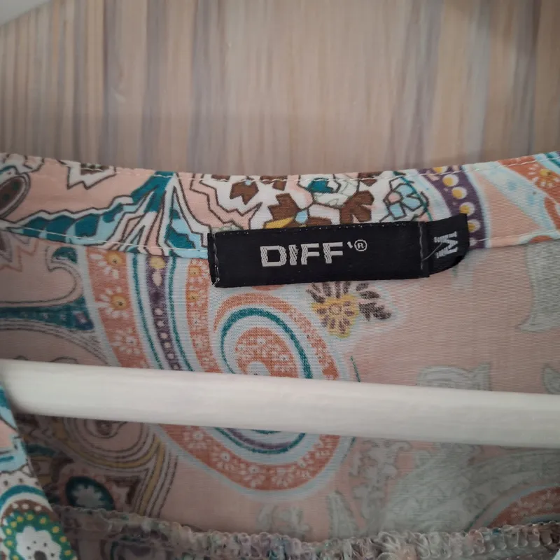 Diff Damen Bluse Paisley Muster Langarmshirt Gr. 38/M Mehrfarbig 7