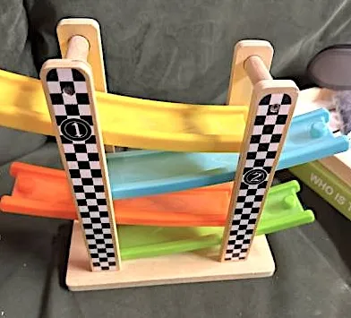 Top Bright Holz Kugelbahn Rennbahn Kinder Spielzeug Mehrfarbig