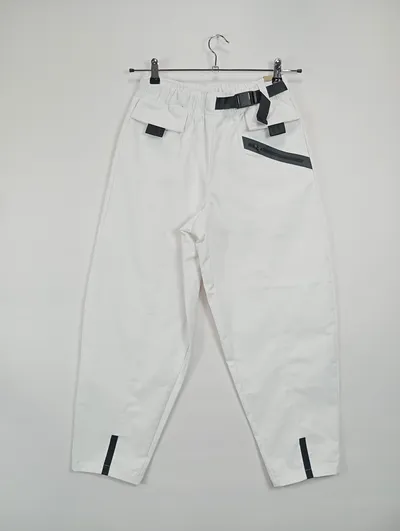 Nike Damen Arbeitshose Utility Hose Gr. 34 Weiß Praktisch