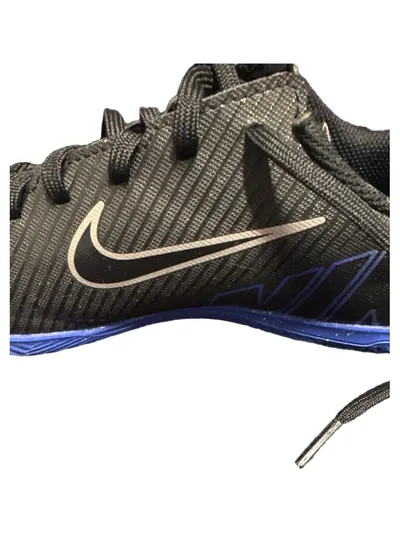 Nike Fussballschuhe Kinder Gr. 37,5 Schwarz Sportlich