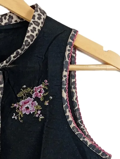 Vive Maria Damen Top XS Schwarz Blumenstickerei Leopardenmuster Feminin