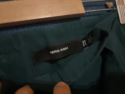 VERO MODA Culotte Stoffhose Damen Gr. 34 Grün Bindegürtel Elegant