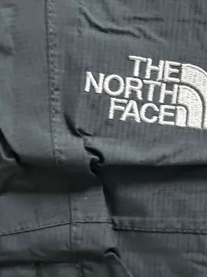 The North Face HyVent DT Outdoorhose Herren M Grau Regenhose 6