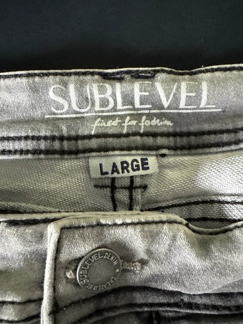 Sublevel Damen Jeans Shorts Grau Gr. L Casual 4