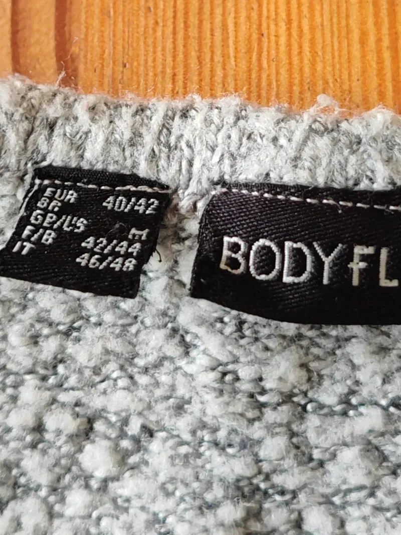 BODYFLIRT Damen Pullover mit Spitze Grau Gr. 40/L Feminin 8