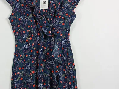 Apricot Damen Wickelkleid Gr. S Blau Blumenmuster Rüschen Viskose