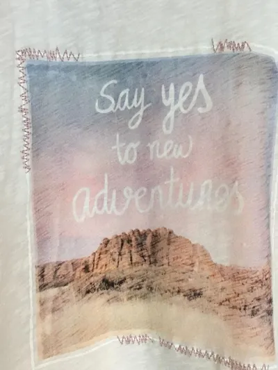 Catwalk Junkie Damen Langarmshirt Say yes to new adventures Print Gr. S