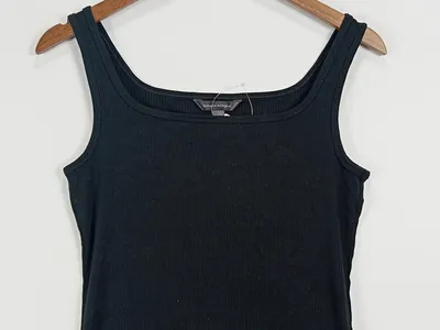 Banana Republic Damen Basic Rippstrick Top Schwarz Gr. M