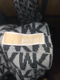 Michael Kors Damen Schal Grau Logo Monogramm Wolle 170cm 3