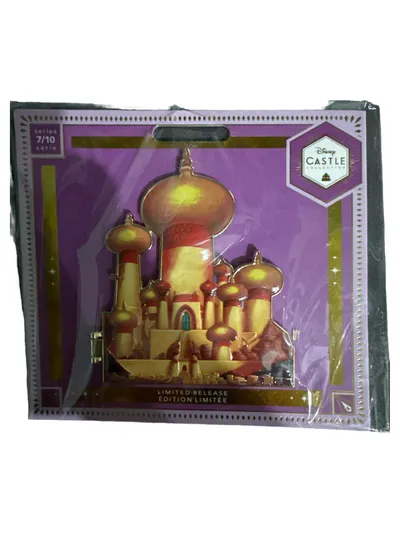 Disney Ansteckpin Schloss Gold Charmant Limited Edition Sammlerstück
