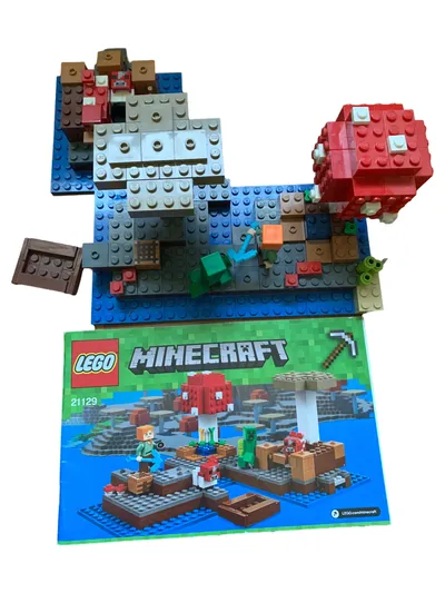 LEGO Minecraft The Mushroom Island 21129 Bauset Komplett Mehrfarbig Kinder