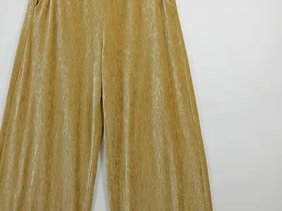 EDITED Damen Stoffhose Gr. 42% Beige Modisch Plissee Weite Hose