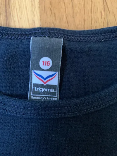 Trigema Mädchen Langarmshirt Blau mit Pferde-Motiv Gr. 116