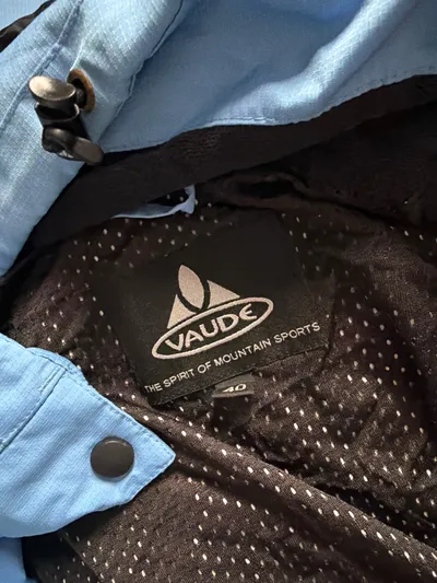 VAUDE Damen Outdoorjacke Regenjacke Gr. 40 Blau Kapuze Wandern