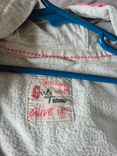 Alive Kinder Kapuzenjacke Sweatjacke Grau Gr. 140 Reißverschluss
