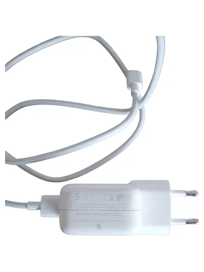 Apple A1357 10W USB Netzteil Ladegerät für iPhone iPad iPod Weiß