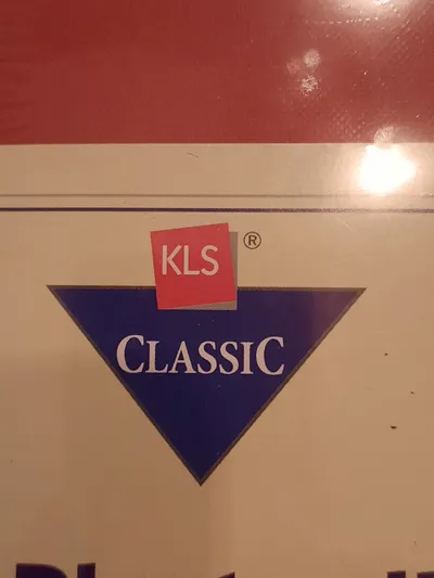 KLS Classic Fotoalbum Rot 50 schwarze Seiten 100 Fotos 10x15 Spiralbindung