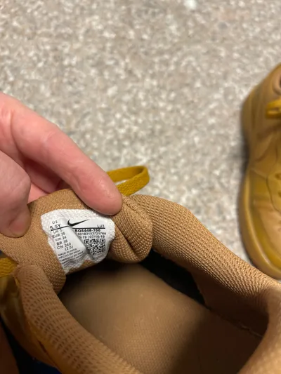 Nike Court Borough Low 2 Sneaker Kinder Wheat Beige Gr. 38 EU 5.5Y