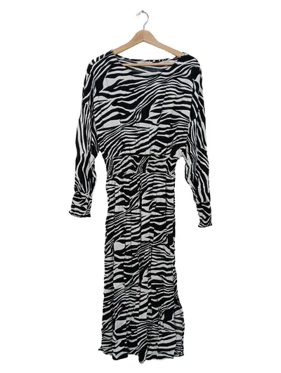 Tchibo Damen Freizeitkleid Zebra Muster Langarm Gr. 38 Schwarz Weiß