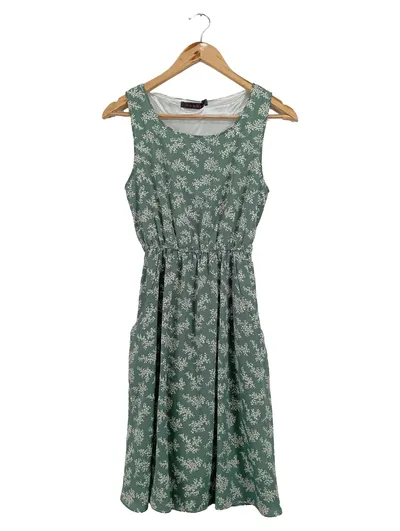 TENKI Damen Freizeitkleid Gr. 36/S Grün Blumenmuster Feminin