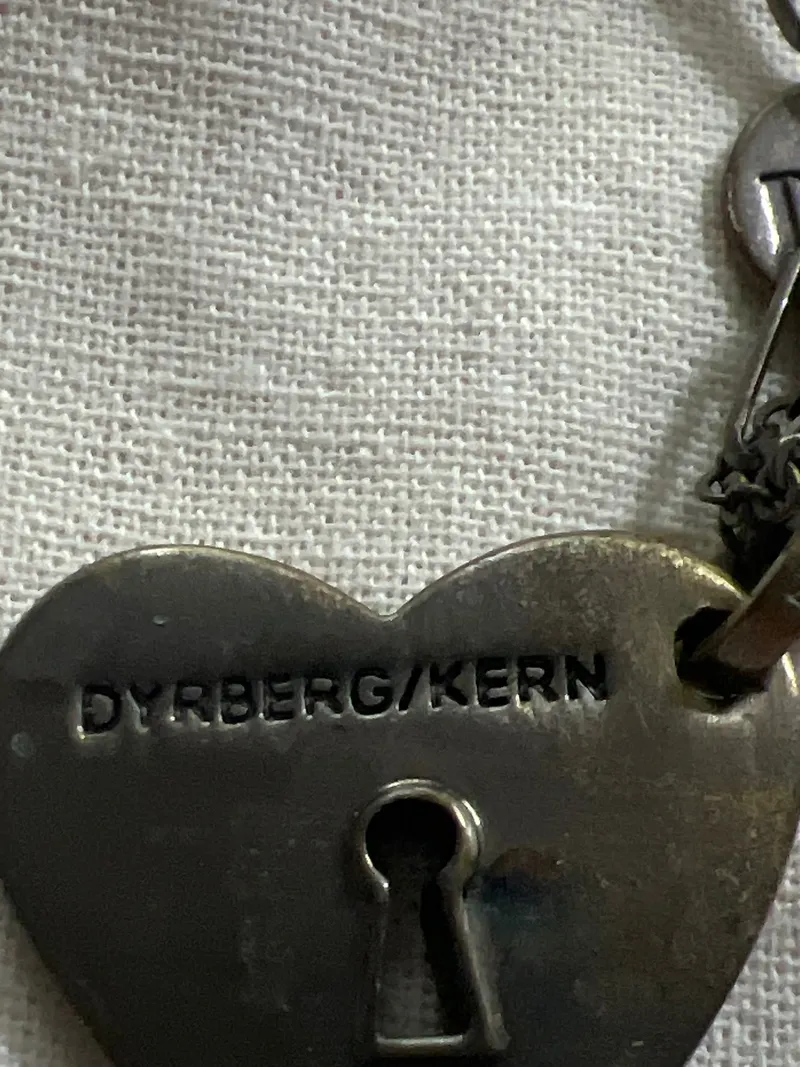 DYRBERG/KERN Damen Halskette Herz Schlüssel Mehrfarbig Romantisch 4