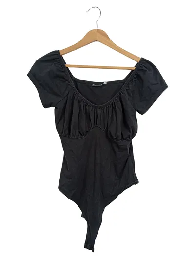 ASOS Damen Body Schwarz Gr. 38 M Kurzarm Feminin