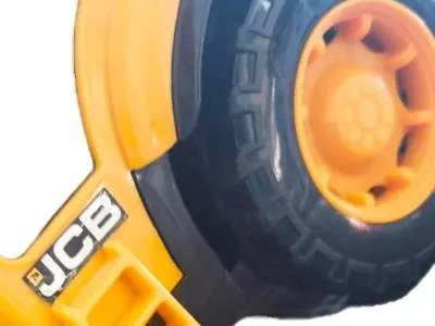 JCB Fastrac Spielzeug Traktor Modell Gelb 23cm Baufahrzeug