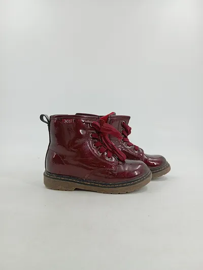 XTI Mädchen Stiefel Stiefelette Gr. 27 Rot Lack Optik Casual Herbst Winter