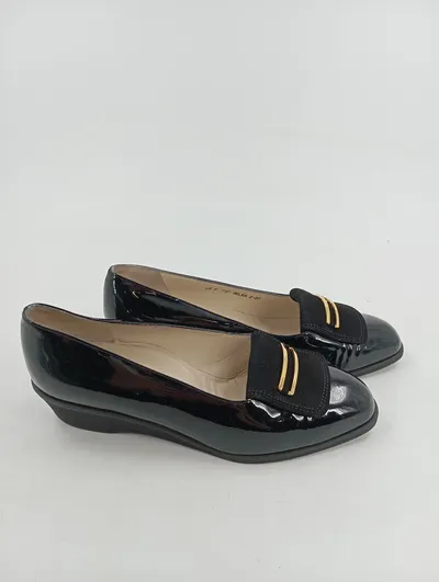 Bally Damen Slipper Loafer Gr. 39 Schwarz Klassisch Lackleder 4cm Absatz