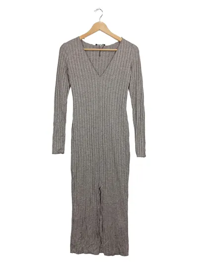 ZARA Damen Strickkleid Rippstrick V-Ausschnitt Langarm Grau Gr. M
