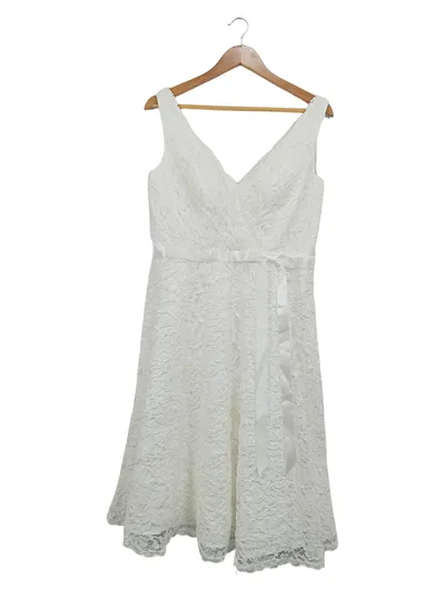 JJ's House Brautkleid Damen Gr. 44 Weiß Spitze V-Ausschnitt Elegant