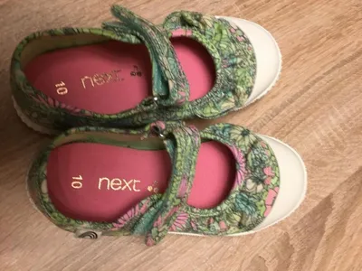 Next Mädchen Lauflernschuhe Blumenmuster Gr. 26 Grün Pink Canvas