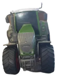 Dickie Toys Traktor Fendt Modellfahrzeug Grün 17cm Spielzeug 1