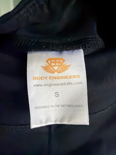 Body Engineers Damen Sport Leggings Ethno Muster Schwarz Weiß Gr. S